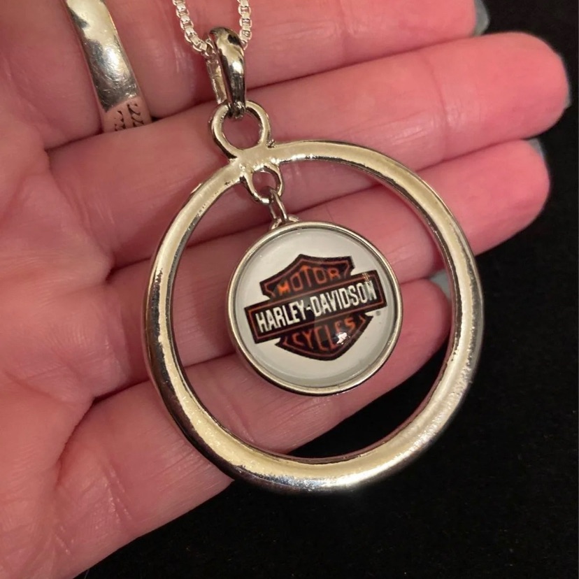 - Hd Snap Necklace